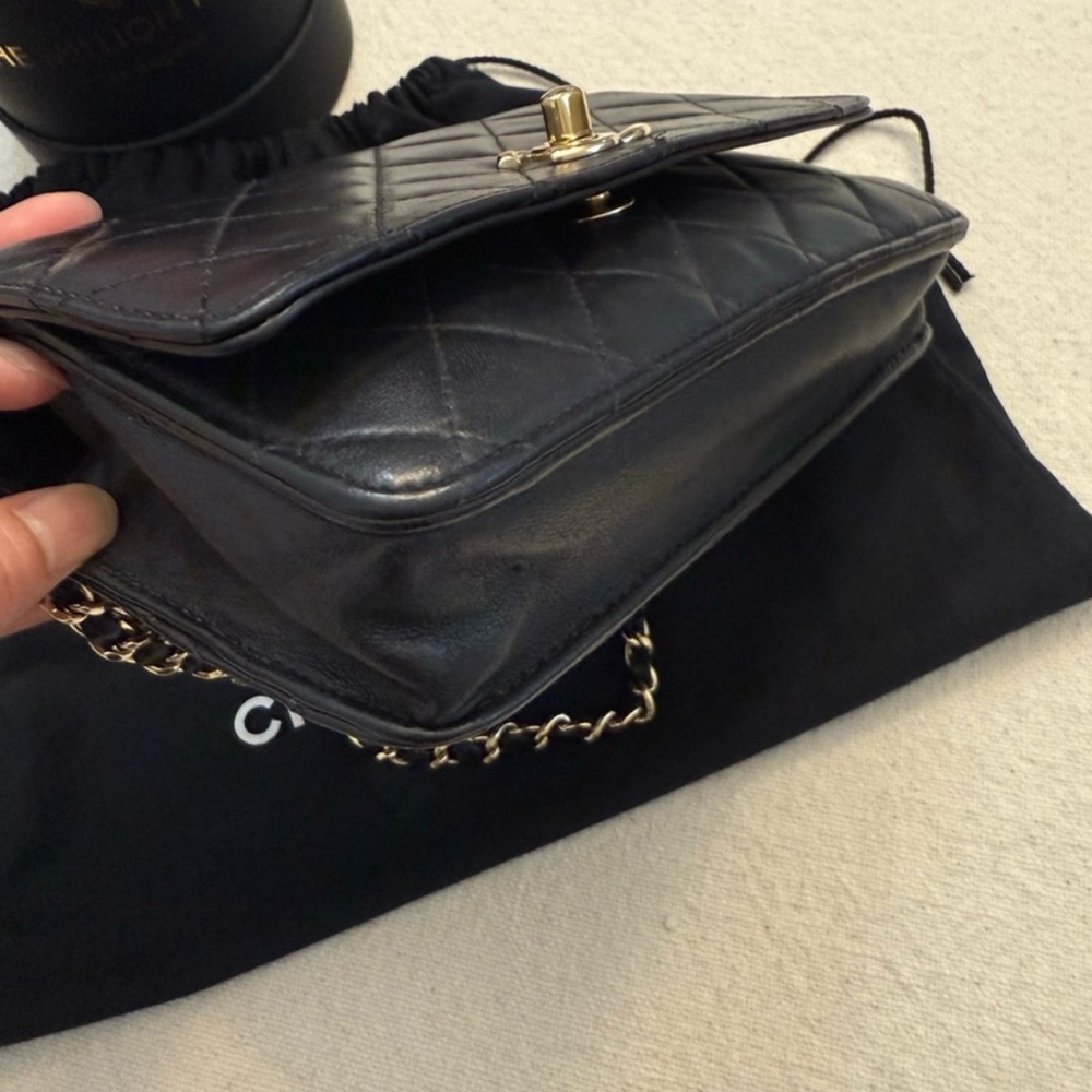 CHANEL Trendy Wallet On Chain WOC Quilted Crossbody Bag CC Logo Lambskin… - Picture 6 of 12